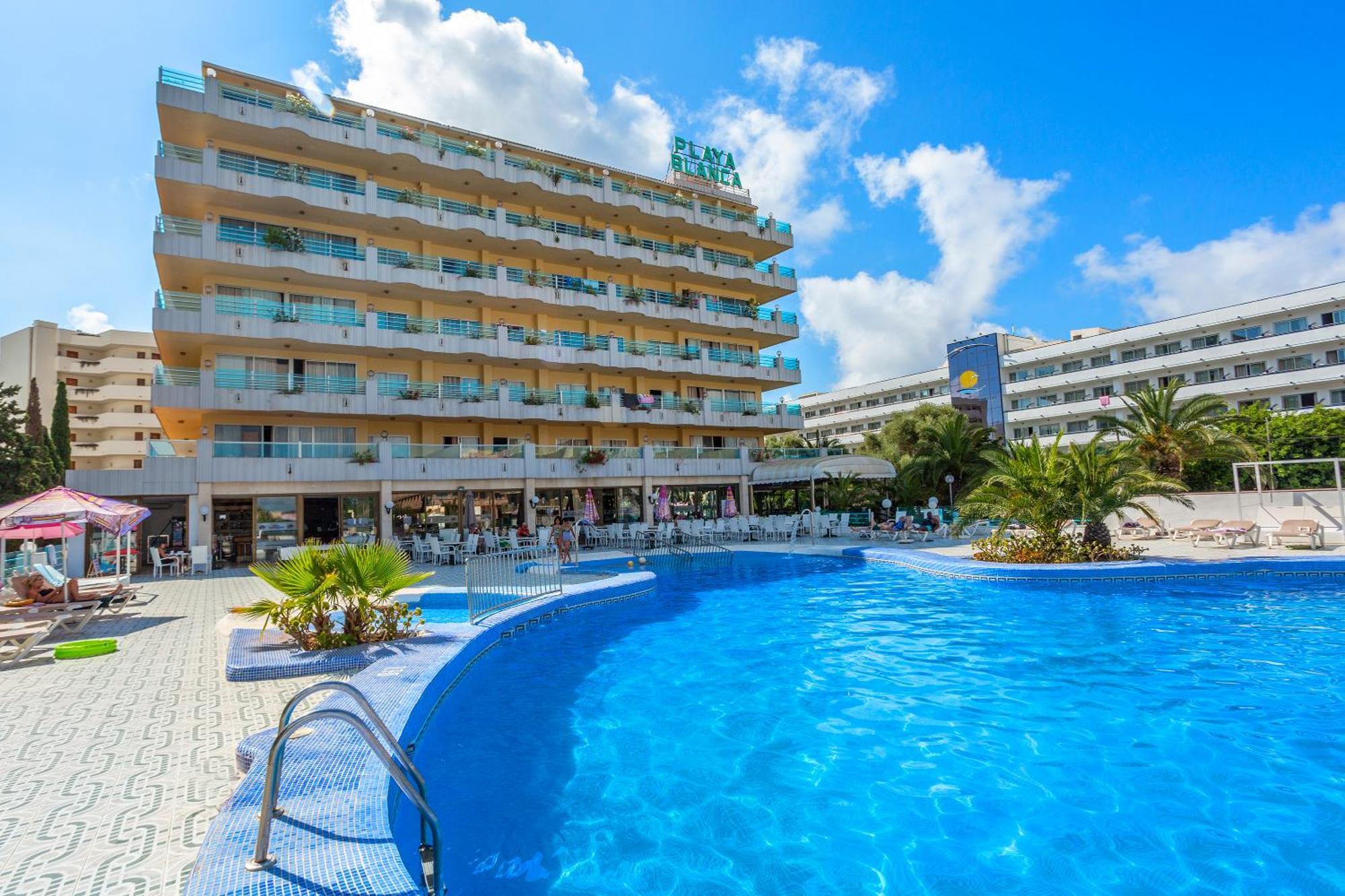Bj Playa Blanca Hotel Са Кома Екстериор снимка