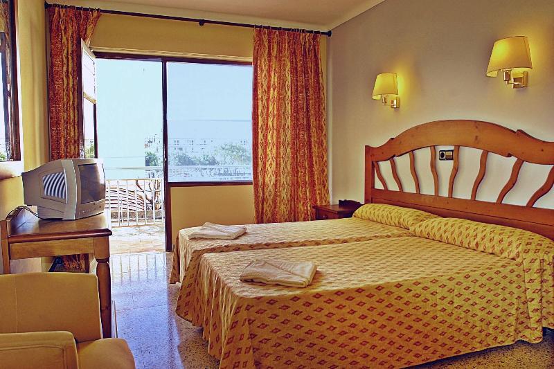 Bj Playa Blanca Hotel Са Кома Екстериор снимка